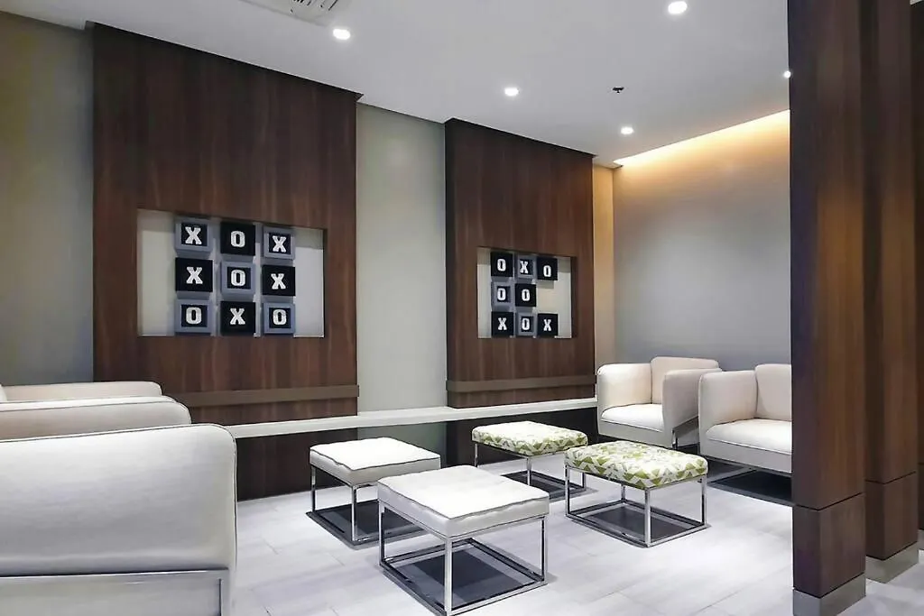 Executive Stay With Balcony & Malls At Uptown Bgc Manila Apartment