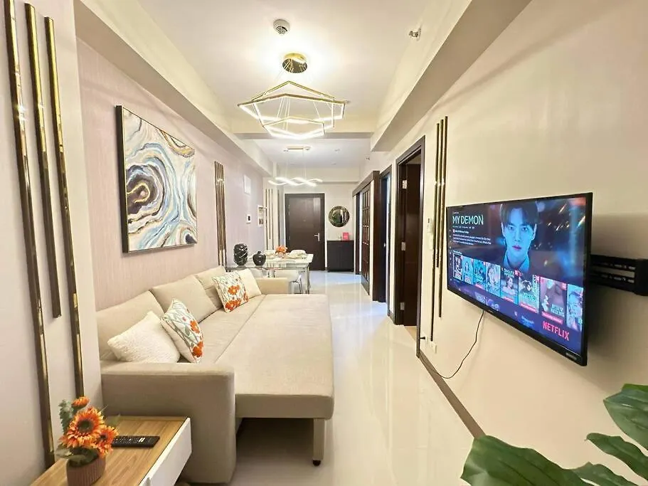 Executive Stay With Balcony & Malls At Uptown Bgc Manila 0*,  Philippines